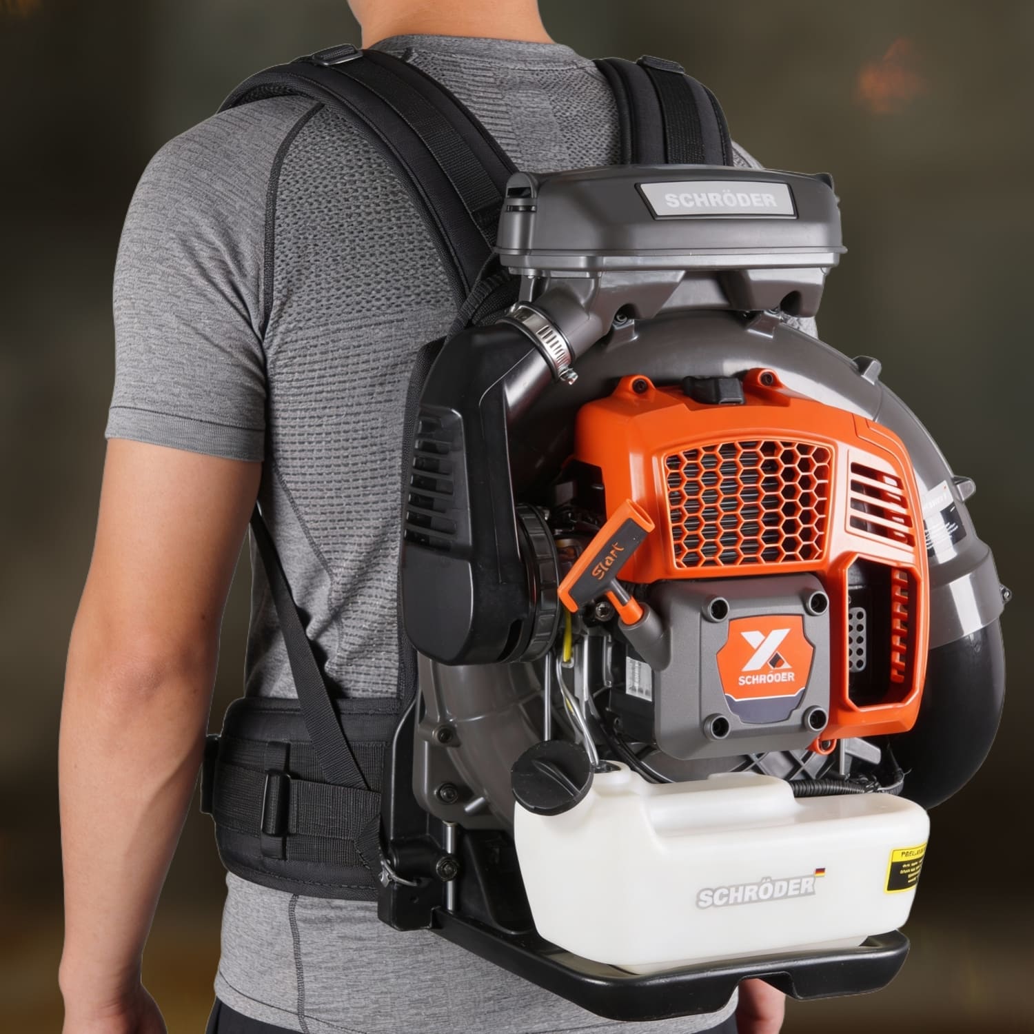 SCHRÖDER SR-9900X backpack leaf blower with ergonomic soft harness and padded shoulder straps