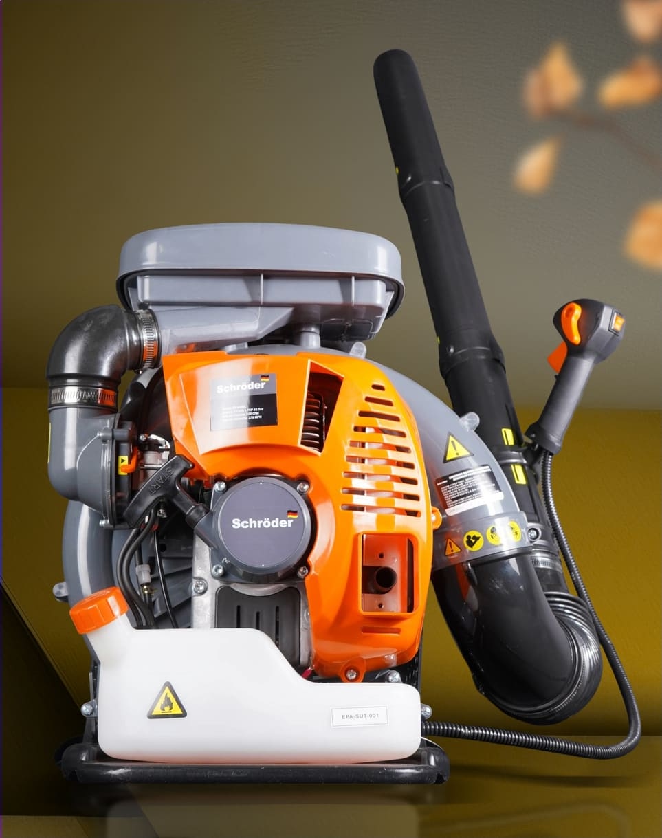 SCHRÖDER SR-6400L professional backpack leaf blower clearing debris efficiently
